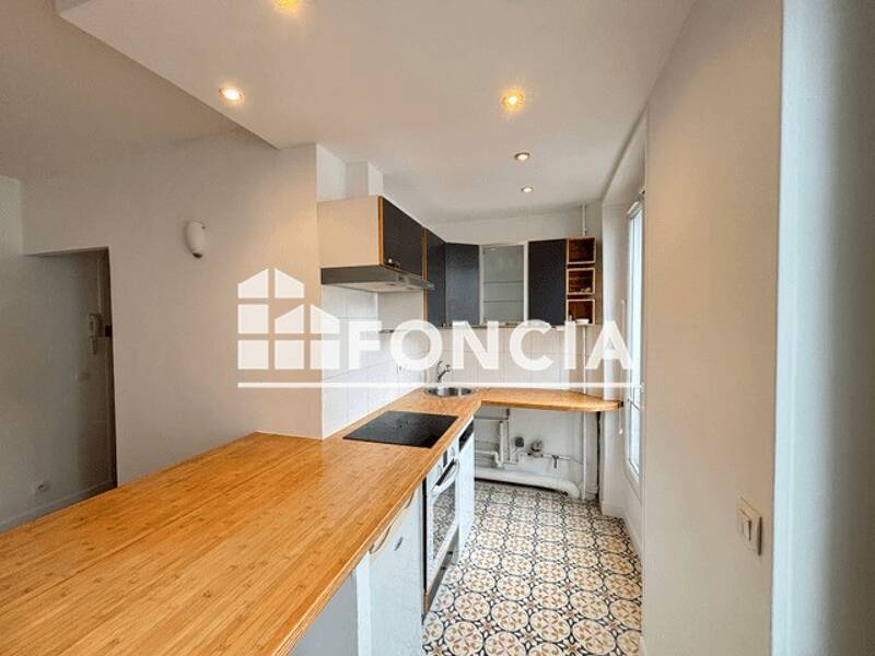 Maison à louer, 43m², PARIS 18E