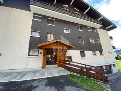 Appartement à louer 669 € 1 pièce 24 m² Étage 1/3 Le Grand Bornand 74450