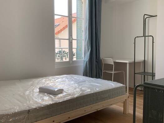 Studio à louer - logement étudiant 500 € 1 pièce 11,3 m² Étage 1/2 Mareil-Marly 78750