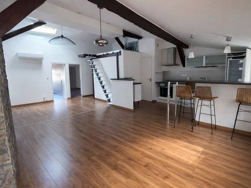 Maison à louer, 76m², SAINT ETIENNE