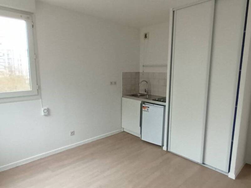 Maison à louer, 18m², LYON 8E