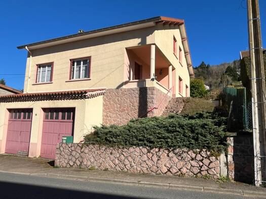 Maison de ville à vendre 179 000 € 2 pièces 4 chambres 180 m² 700 m² de terrain Cours-la-Ville 69470
