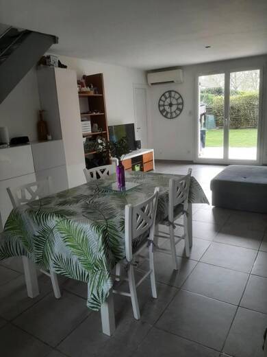 Maison à louer 1 405 € 4 pièces 3 chambres 80 m² Centre Lisses 91090