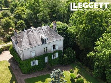 Maison à vendre 267 500 € 8 pièces 6 chambres 220 m² 47 642 m² de terrain Sarzay 36230