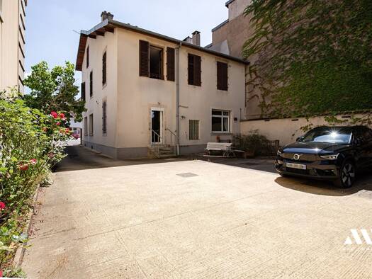 Immeuble à vendre 395 000 € 300 m² Briand Voltaire Laxou 54520