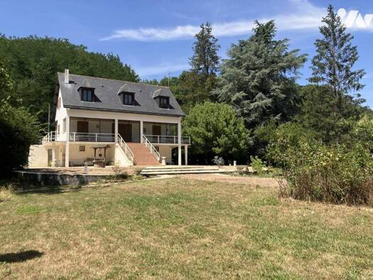 Maison à vendre 343 560 € 4 pièces 3 chambres 118 m² 4 240 m² de terrain Artannes-sur-Indre 37260