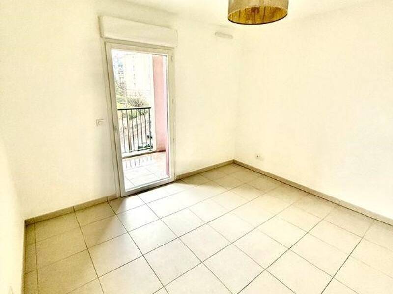 Maison à louer, 40m², MARSEILLE 12E