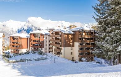 Appartement à vendre 109 804 € 3 pièces 2 chambres 33 m² Étage 4/5 Morillon 74440