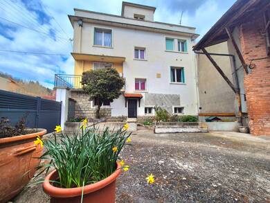 Maison à vendre 223 000 € 6 pièces 5 chambres 175 m² 200 m² de terrain Vertaizon 63910