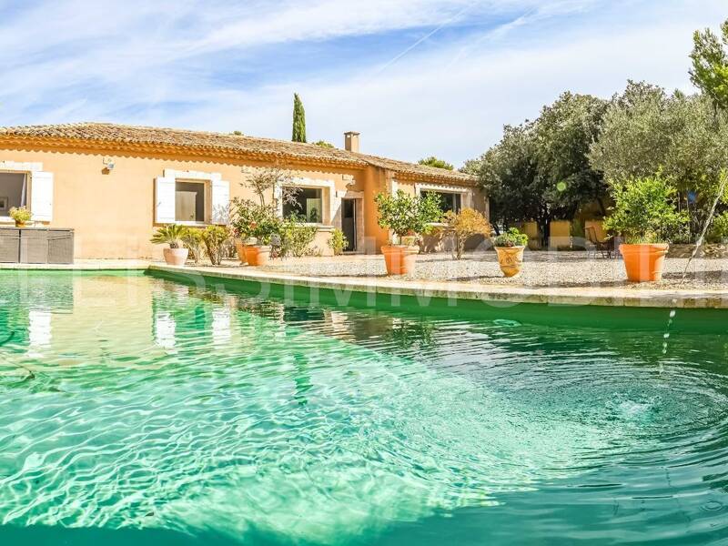 Maison à vendre, 180m², MOURIES