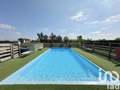 Maison de plain-pied à vendre 260 000 € 5 pièces 4 chambres 111 m² 1 553 m² de terrain Fontet 33190