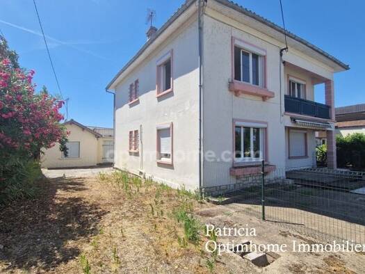 Maison de ville à vendre 176 000 € 10 pièces 6 chambres 150 m² 477 m² de terrain Pineuilh 33220