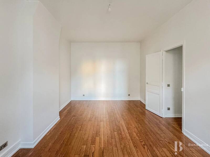 Maison à louer, 145m², PARIS 8E