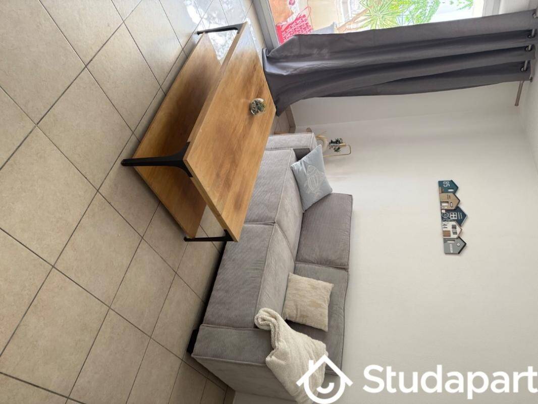 Maison à louer, 47m², CANNES