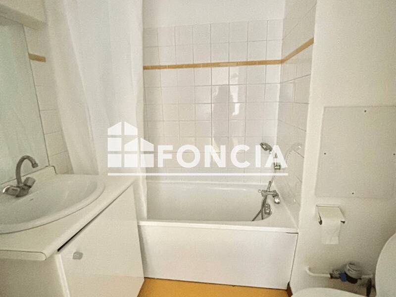 Maison à louer, 33m², SAINT ETIENNE