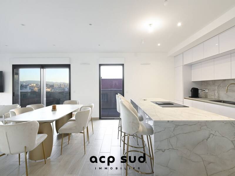 Maison à louer, 104m², MARSEILLE 7E