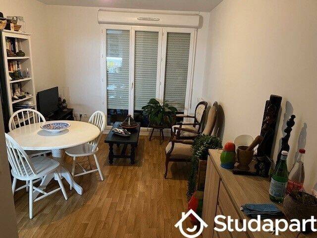 Maison à louer, 11m², CORBEIL ESSONNES