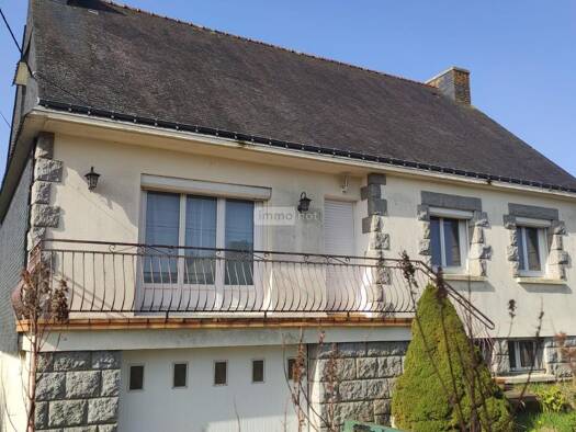 Maison à vendre 187 200 € 7 pièces 4 chambres 139 m² 759 m² de terrain Pluméliau-Bieuzy 56930