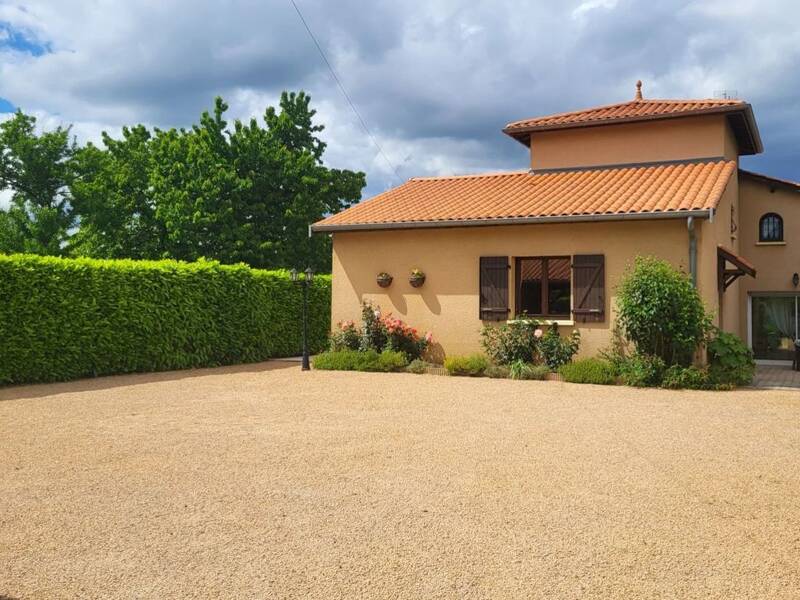 Maison à vendre, 115m², ROMANECHE THORINS