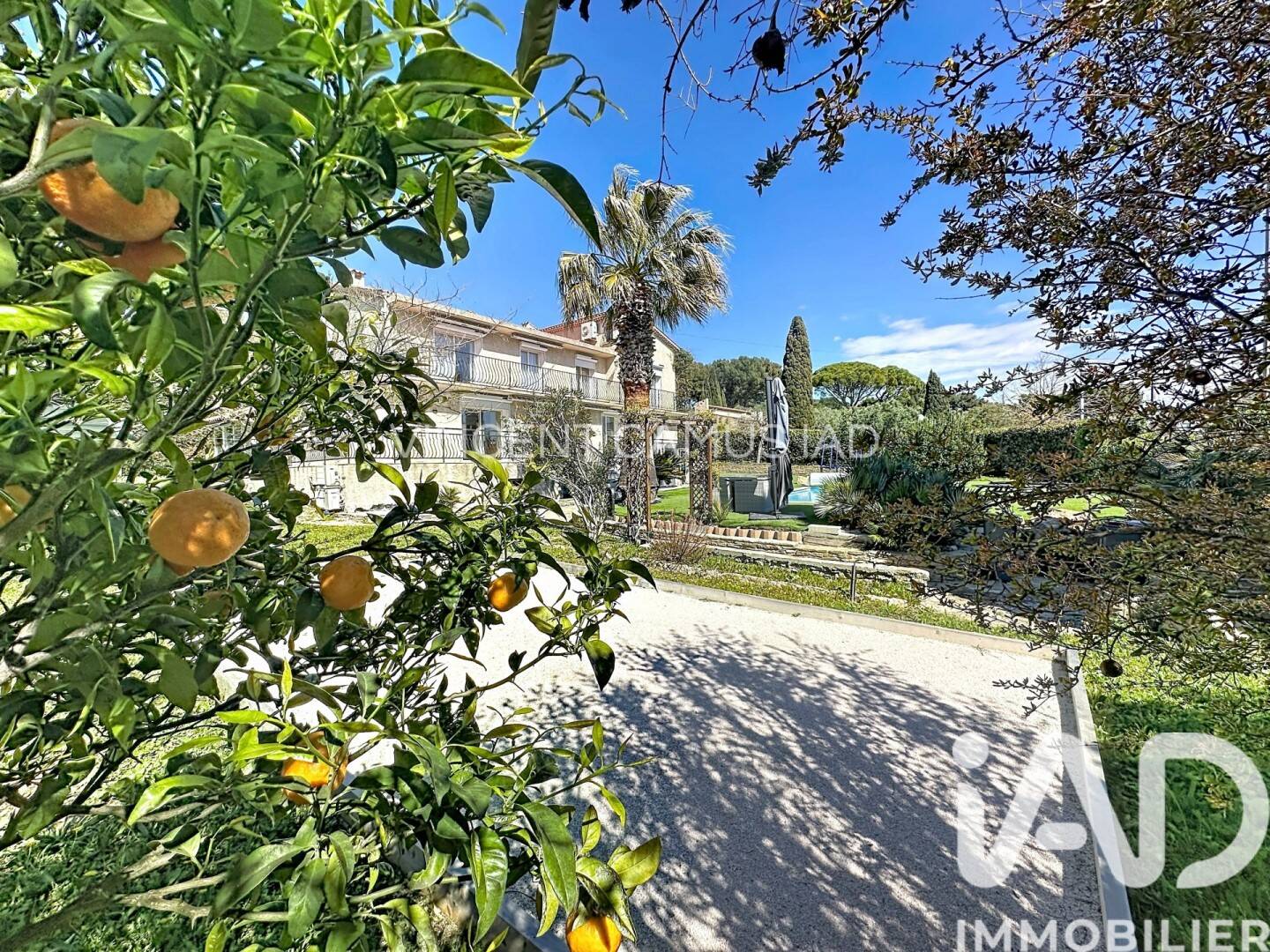 Maison à vendre, 260m², SANARY SUR MER