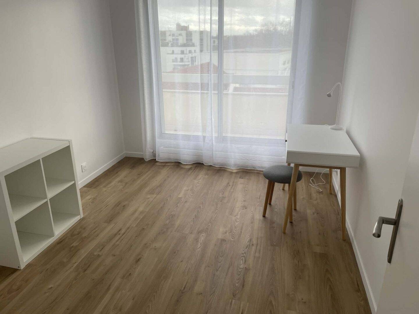 Maison à louer, 62m², COURBEVOIE