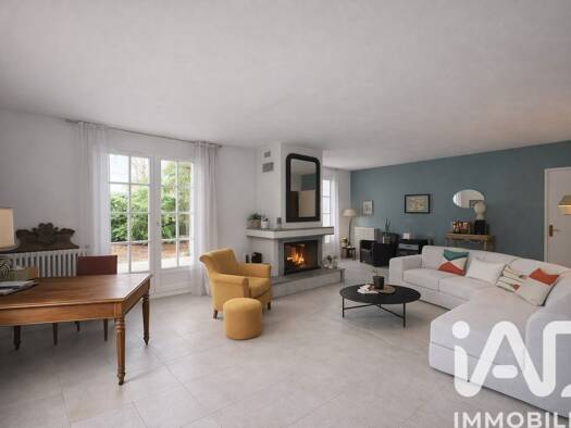 Maison à vendre 639 000 € 8 pièces 5 chambres 173 m² 917 m² de terrain Vieux Village-Murs du Parc Marolles-en-Brie 94440