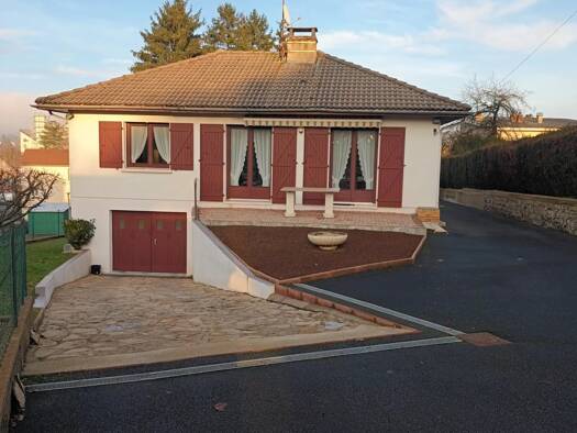 Maison à vendre 116 600 € 3 pièces 2 chambres 65,5 m² 716 m² de terrain Montceau-les-Mines 71300