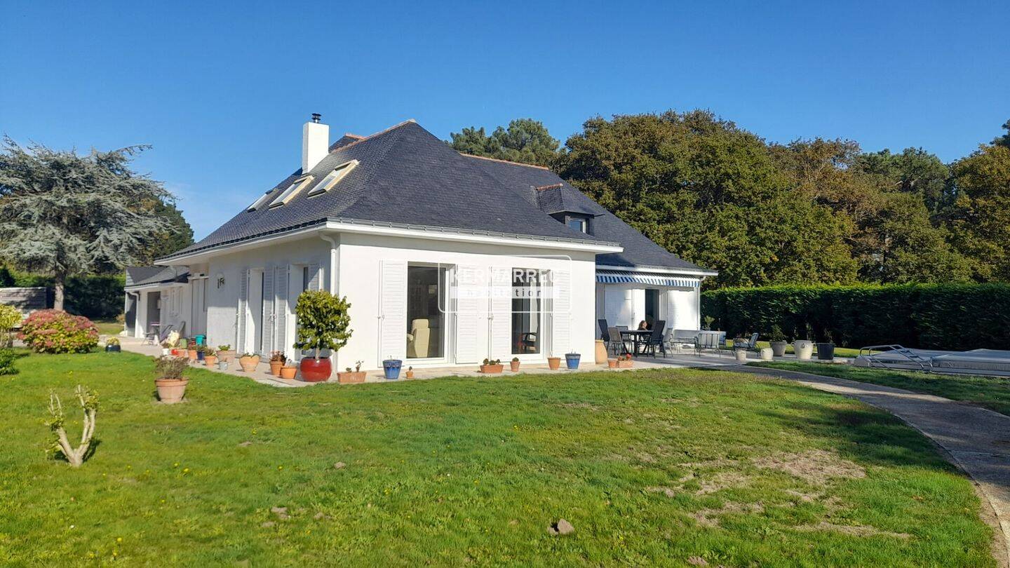 Maison à vendre, 267m², LA TURBALLE