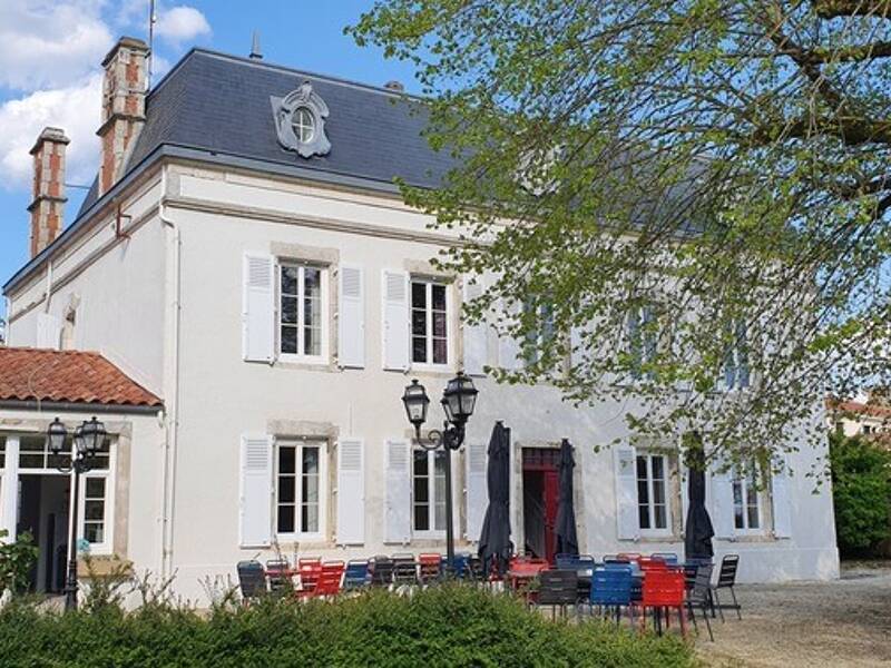 Maison à vendre, 400m², LONGEVILLE SUR MER