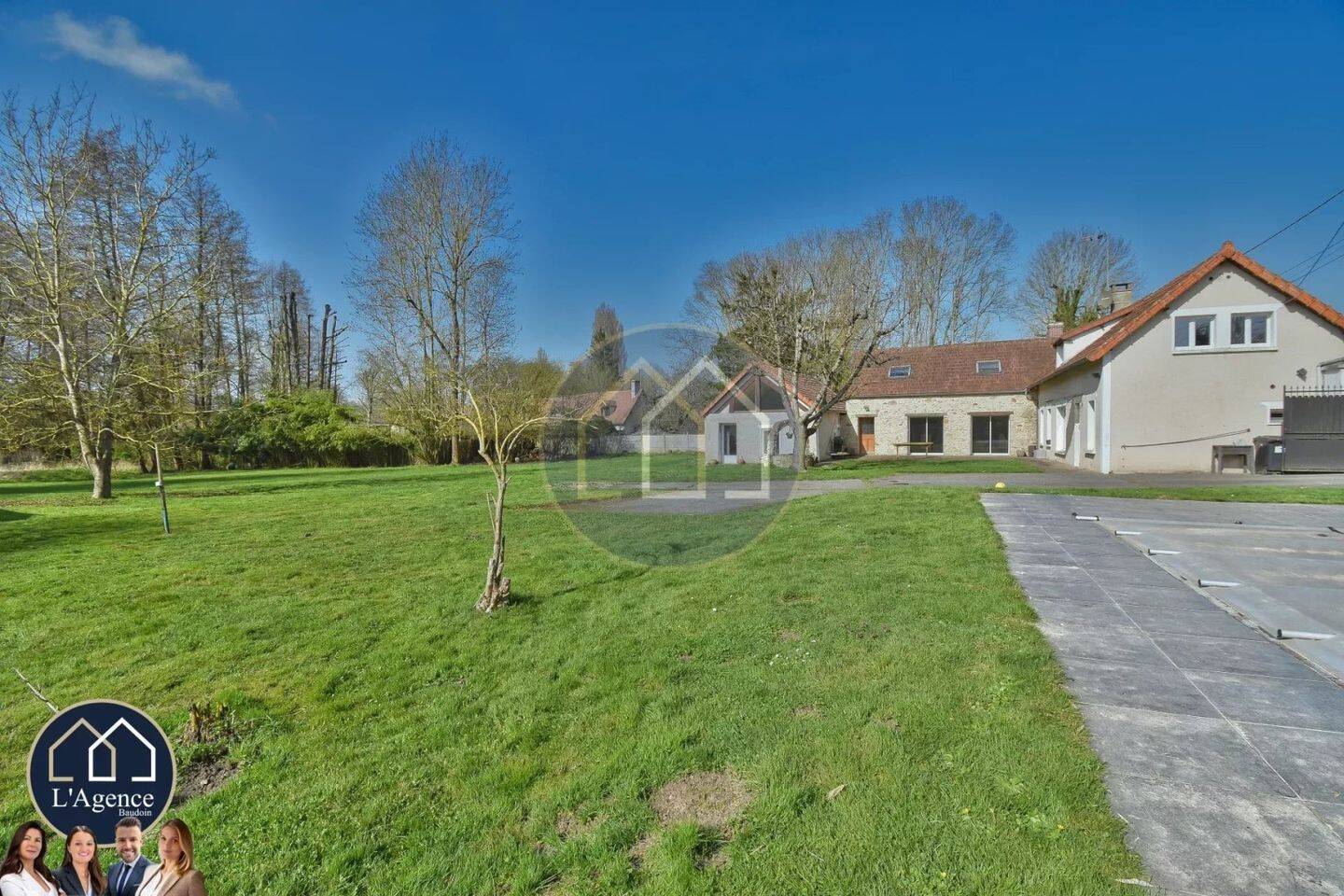 Maison à vendre, 255m², HOUDAN