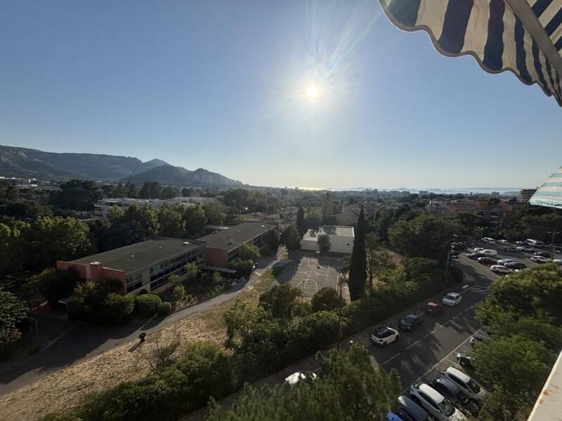 Maison à louer, 64m², MARSEILLE 9E