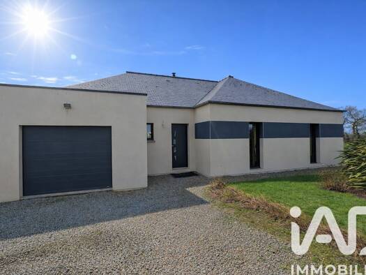 Maison de plain-pied à vendre 449 900 € 6 pièces 4 chambres 138 m² 5 009 m² de terrain Calorguen 22100