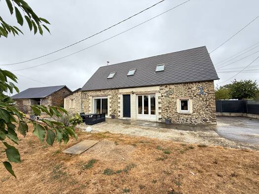 Maison à vendre 243 450 € 5 pièces 3 chambres 106,5 m² 1 421 m² de terrain Les Loges 14240