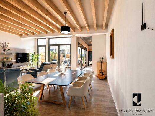 Appartement à vendre - Première occupation 79 000 € 3 pièces 2 chambres 58 m² 1er étage Mulsant Roanne 42300