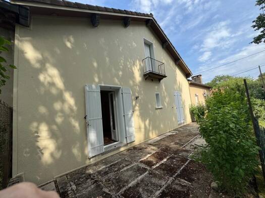 Maison à louer 570 € 4 pièces 3 chambres 106 m² Saint-Amans-Soult 81240