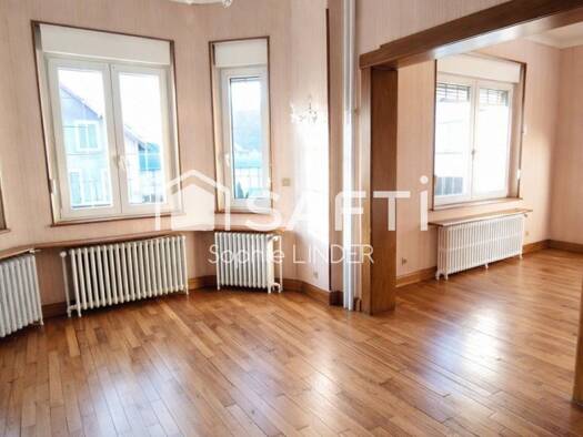 Maison à vendre 185 000 € 6 pièces 4 chambres 105 m² 421 m² de terrain Algrange 57440