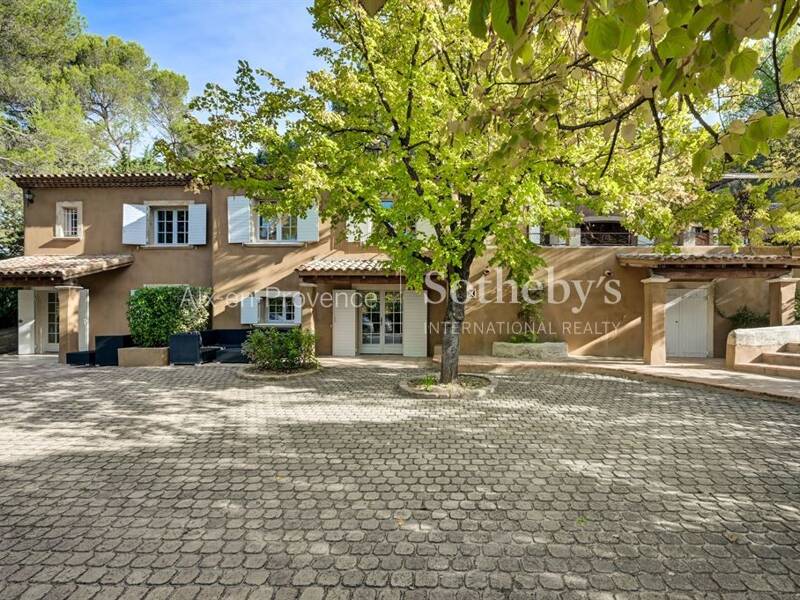 Maison à louer, 353m², AIX EN PROVENCE