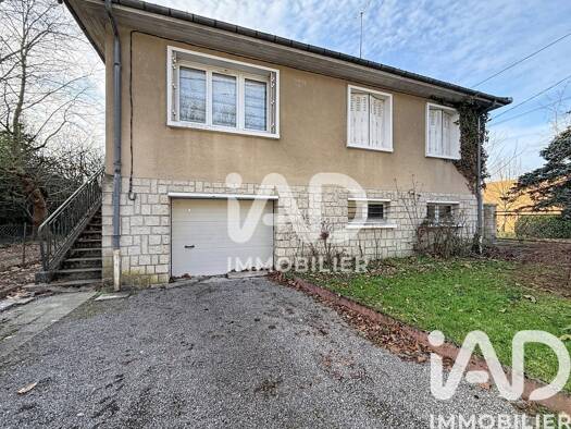 Maison de plain-pied à vendre 97 000 € 4 pièces 3 chambres 77 m² 519 m² de terrain Centre Osen Sainte-Menehould 51800