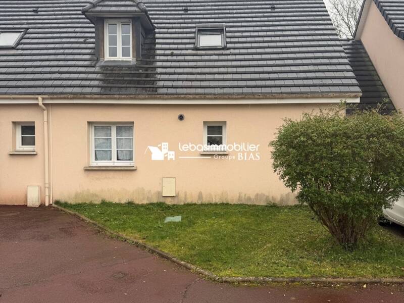 Maison à louer, 72m², AUZEBOSC