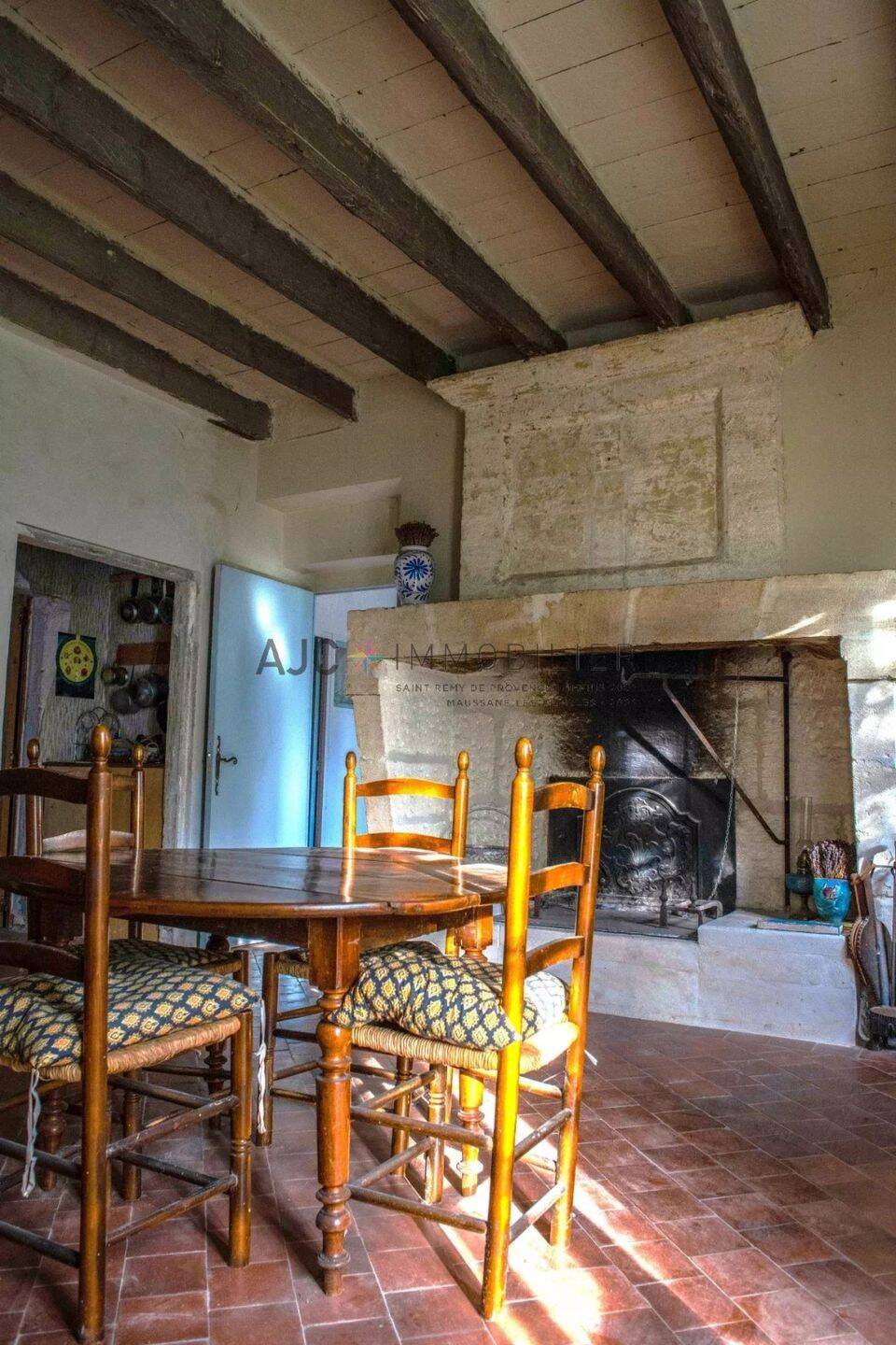 Maison à vendre, 241m², MAUSSANE LES ALPILLES