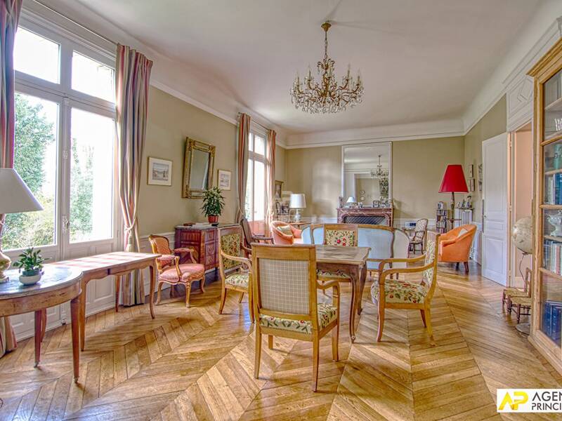 Maison à vendre, 300m², VERSAILLES
