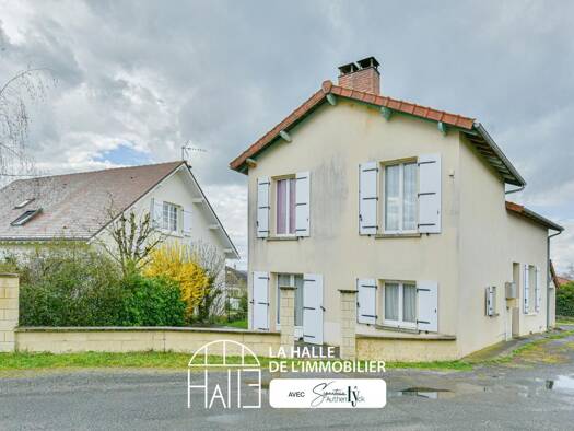 Maison de ville à vendre 125 000 € 5 pièces 3 chambres 95 m² 195 m² de terrain Bosmie-l'Aiguille 87110