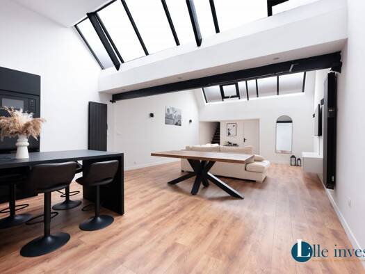 Appartement à vendre 215 000 € 4 pièces 3 chambres 132 m² Étage 1/2 Justice Longchamp Lys-lez-Lannoy 59390