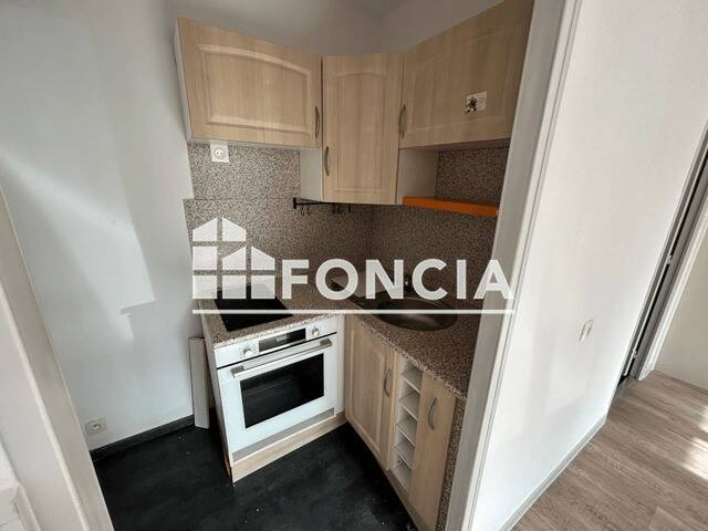 Maison à louer, 25m², ROCHEFORT
