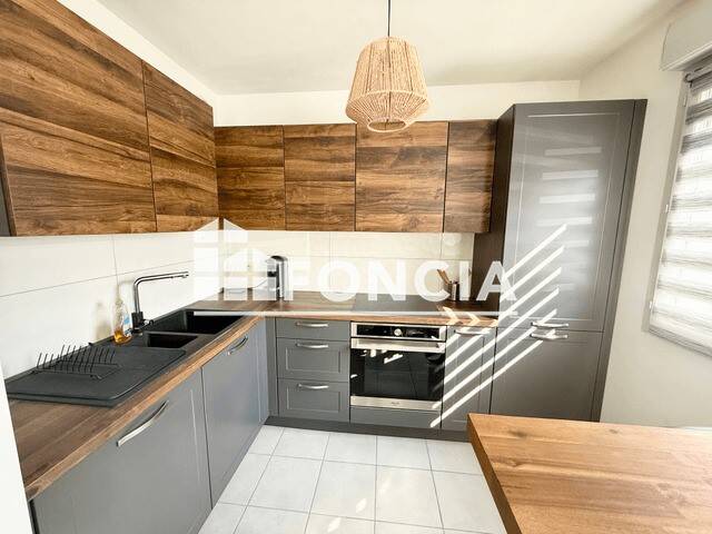 Maison à louer, 45m², SAINT JULIEN EN GENEVOIS