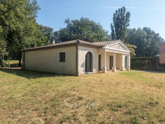 Villa à vendre 370 000 € 5 pièces 4 chambres 124 m² 956 m² de terrain Montboucher-sur-Jabron 26740