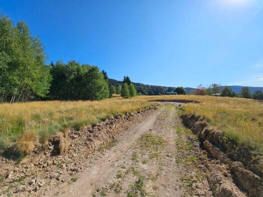 Terrain constructible viabilisé à vendre 115 000 € 1 089 m² de terrain Gérardmer 88400