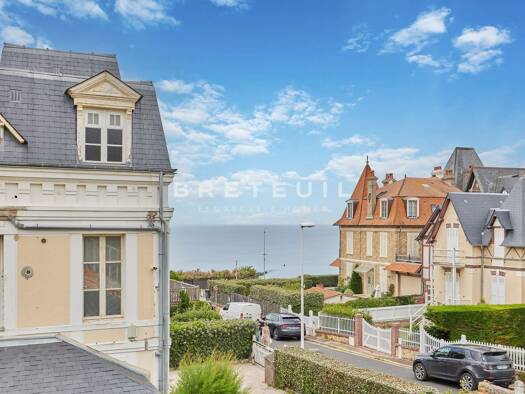 Maison à vendre 990 000 € 7 pièces 4 chambres 100 m² 601 m² de terrain Blonville-sur-Mer 14910