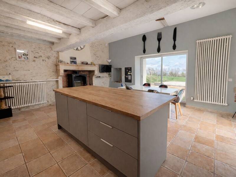 Maison à vendre, 202m², LA CAILLERE SAINT HILAIRE