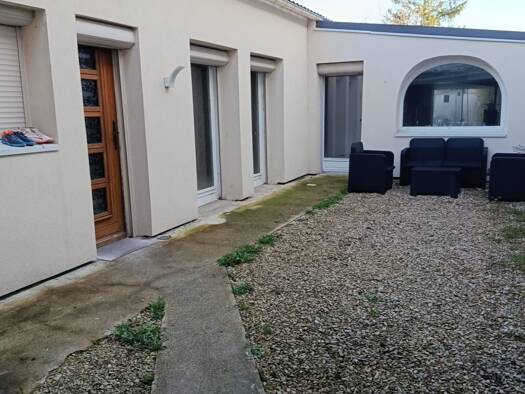 Maison de plain-pied à vendre 153 000 € 5 pièces 3 chambres 125 m² 399 m² de terrain Dormans 51700